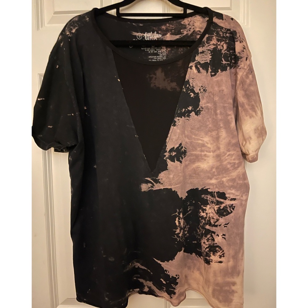 Women’s Affliction top